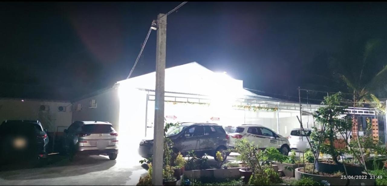 Nha Nghi Truc May ベンチェ エクステリア 写真